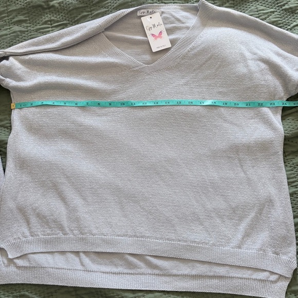 NWT Gigi Moda Silver Metallic Sparkle Sweater - Picture 5 of 7